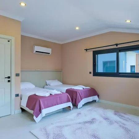 Eymen Yaniklar ホテル 4*